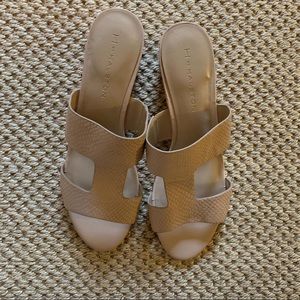 Halston H Sandals in Blush